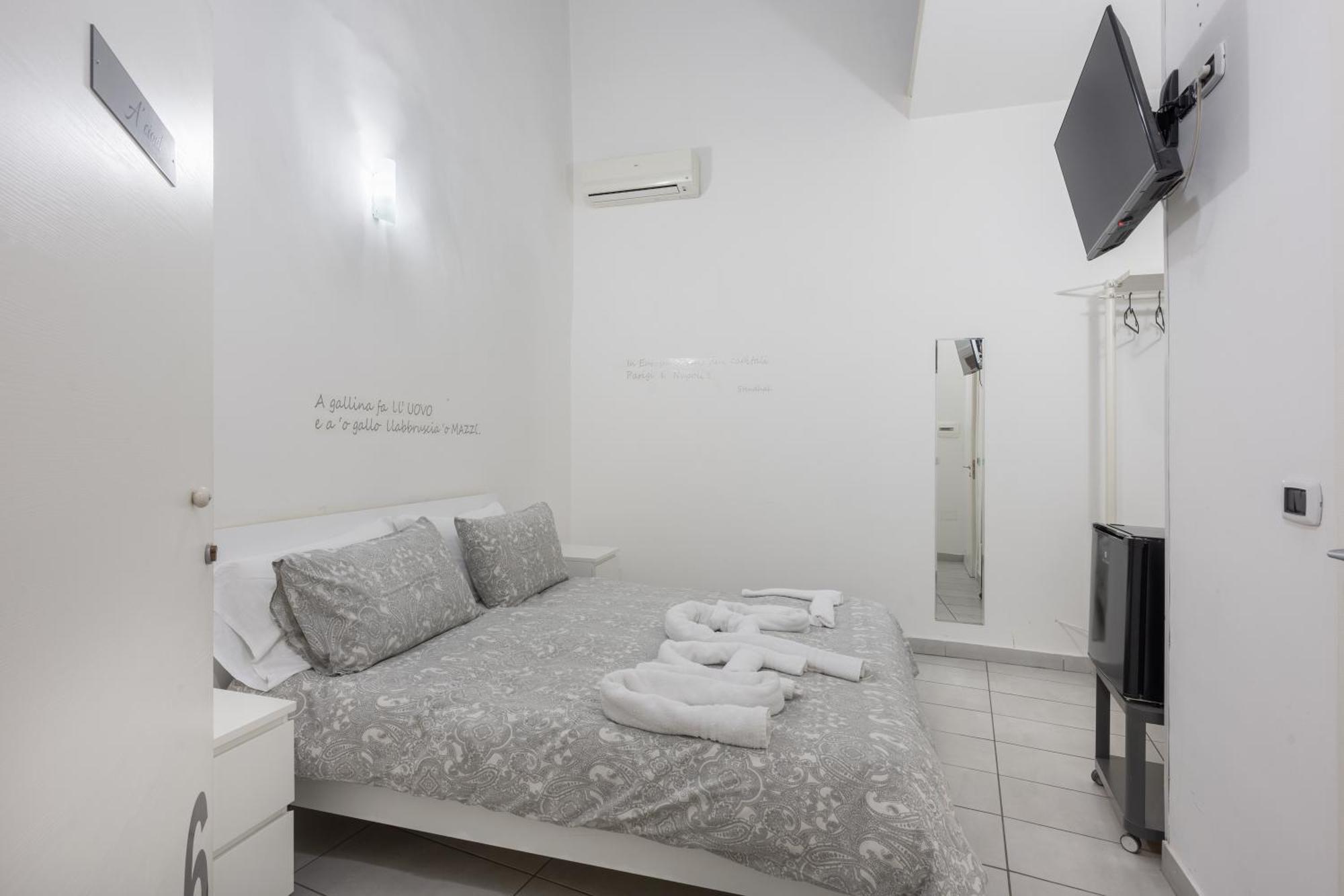 Nina Suites Nápoly Kültér fotó