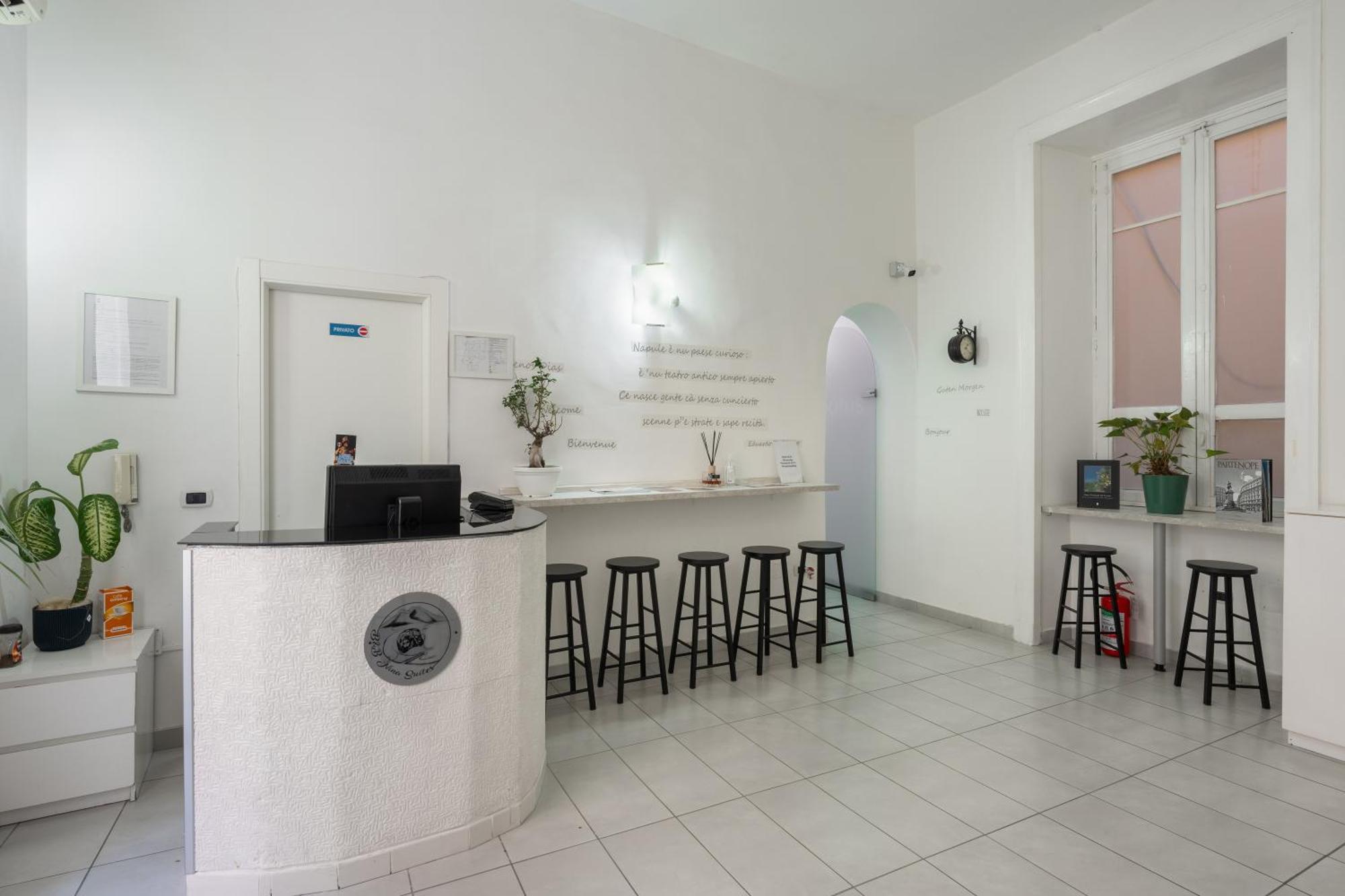 Nina Suites Nápoly Kültér fotó
