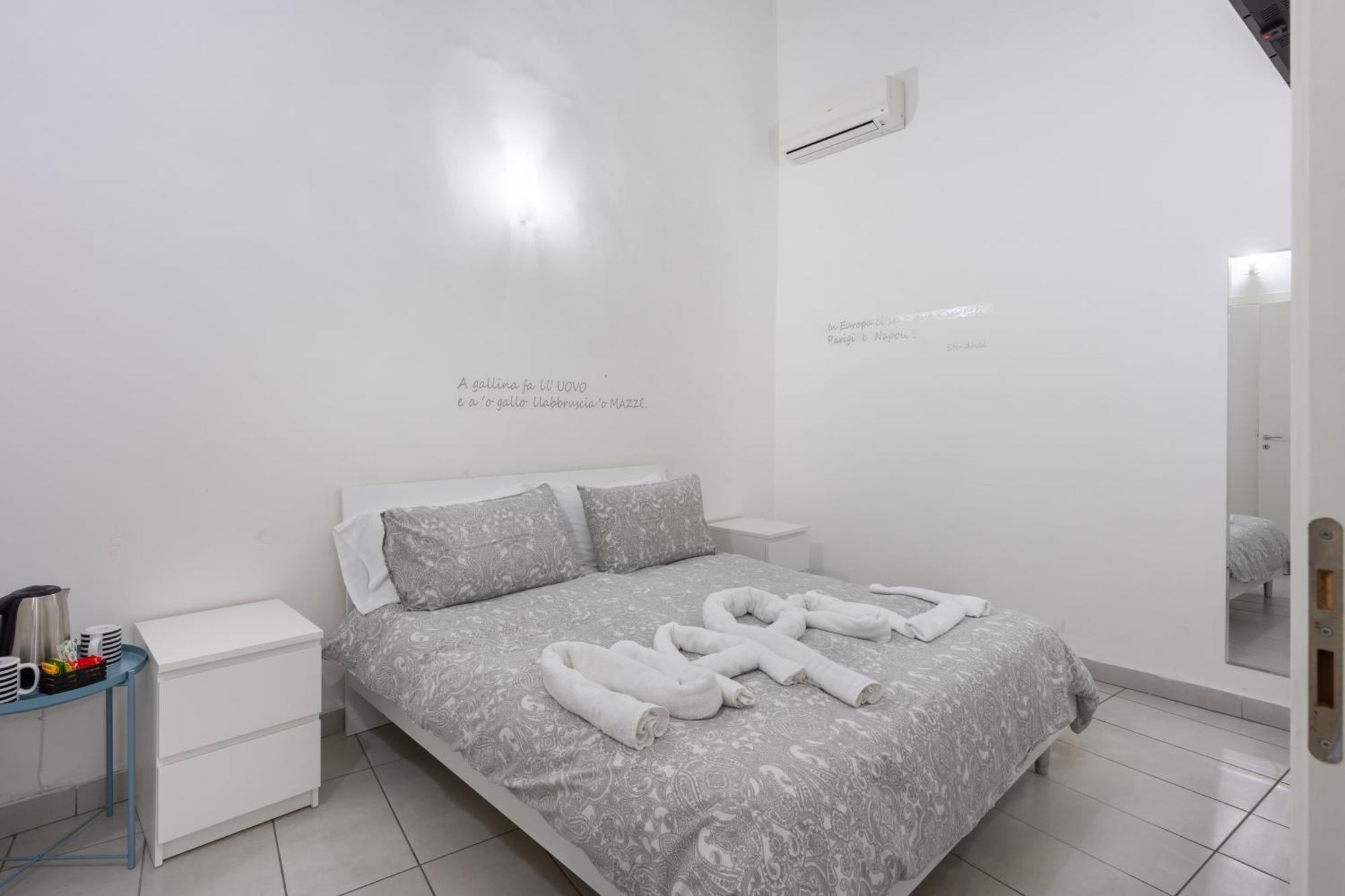 Nina Suites Nápoly Kültér fotó