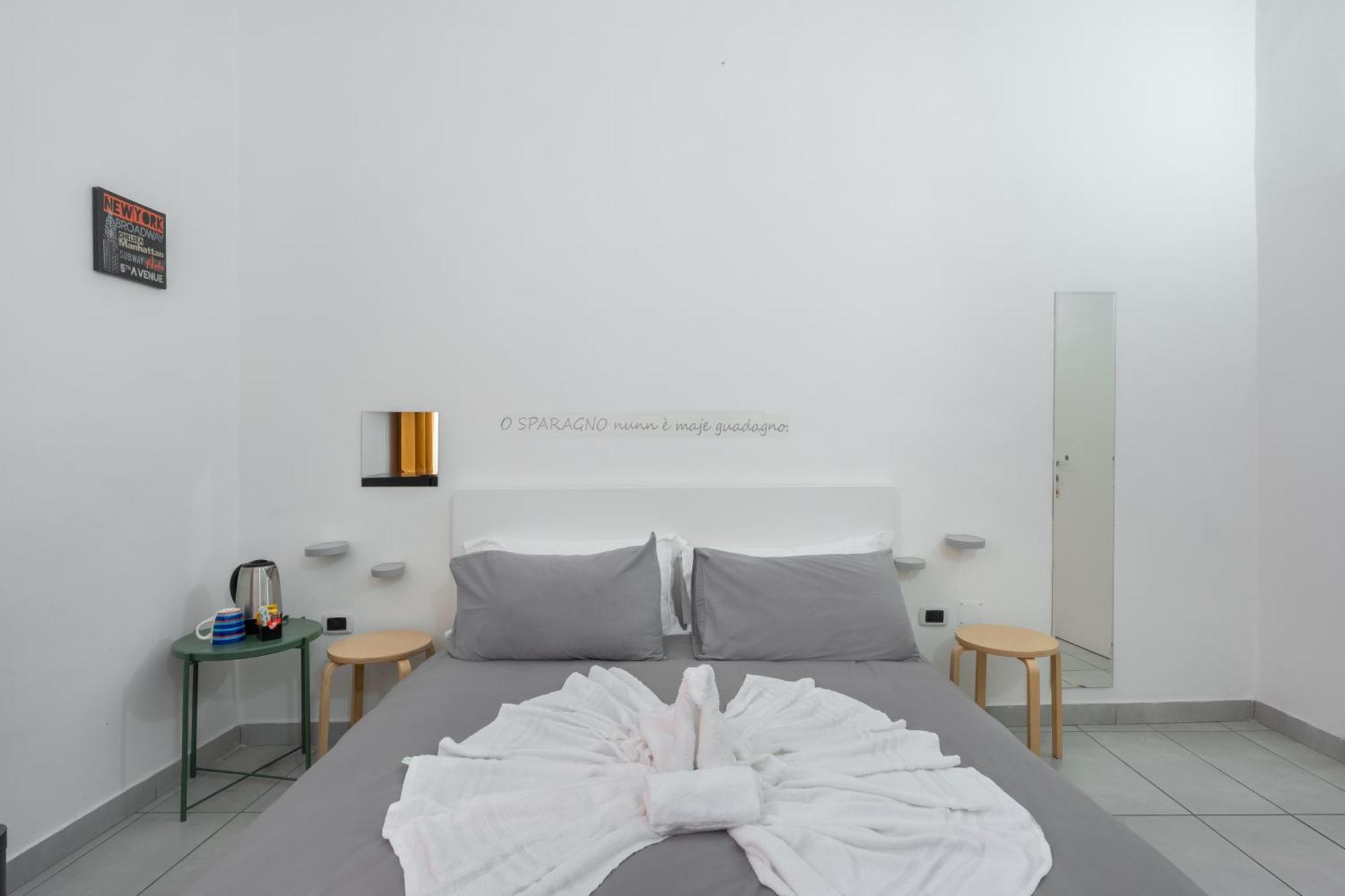 Nina Suites Nápoly Kültér fotó